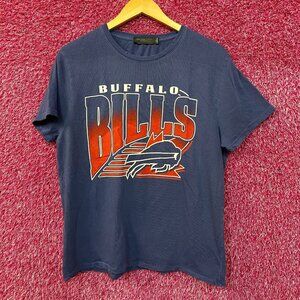 Junk Food NFL Buffalo Bills Logo Football Tshirt size Large